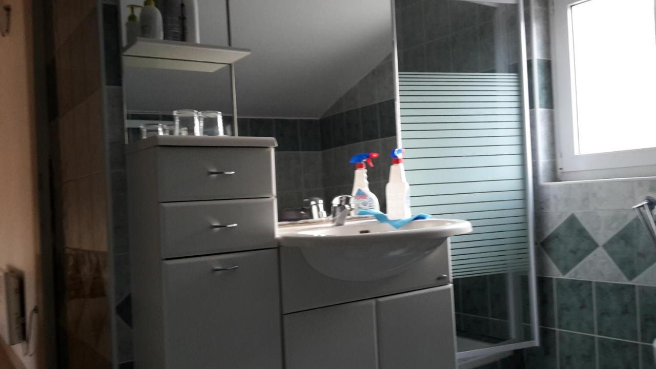 Ferienhaus Vesna Vinjerac Ngoại thất bức ảnh